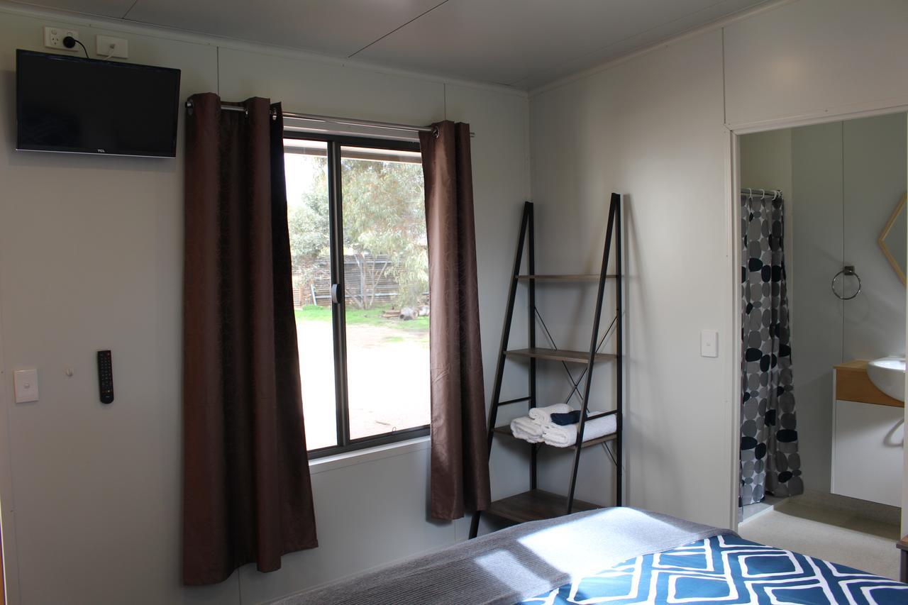 Under The Mount Motel Melrose Luaran gambar